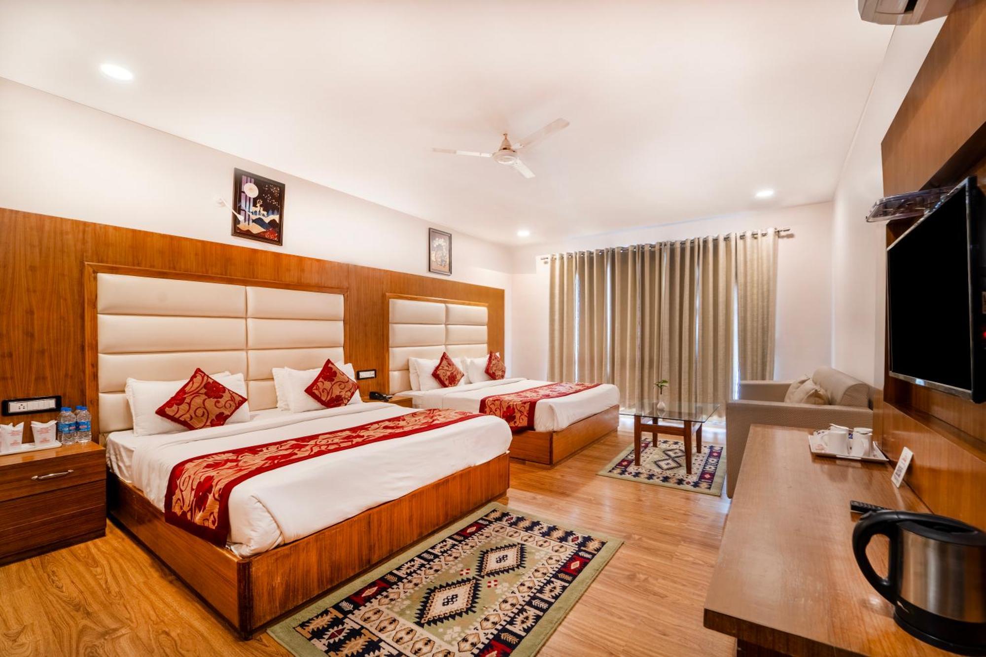 Rama Trident, Katra Hotel Eksteriør billede