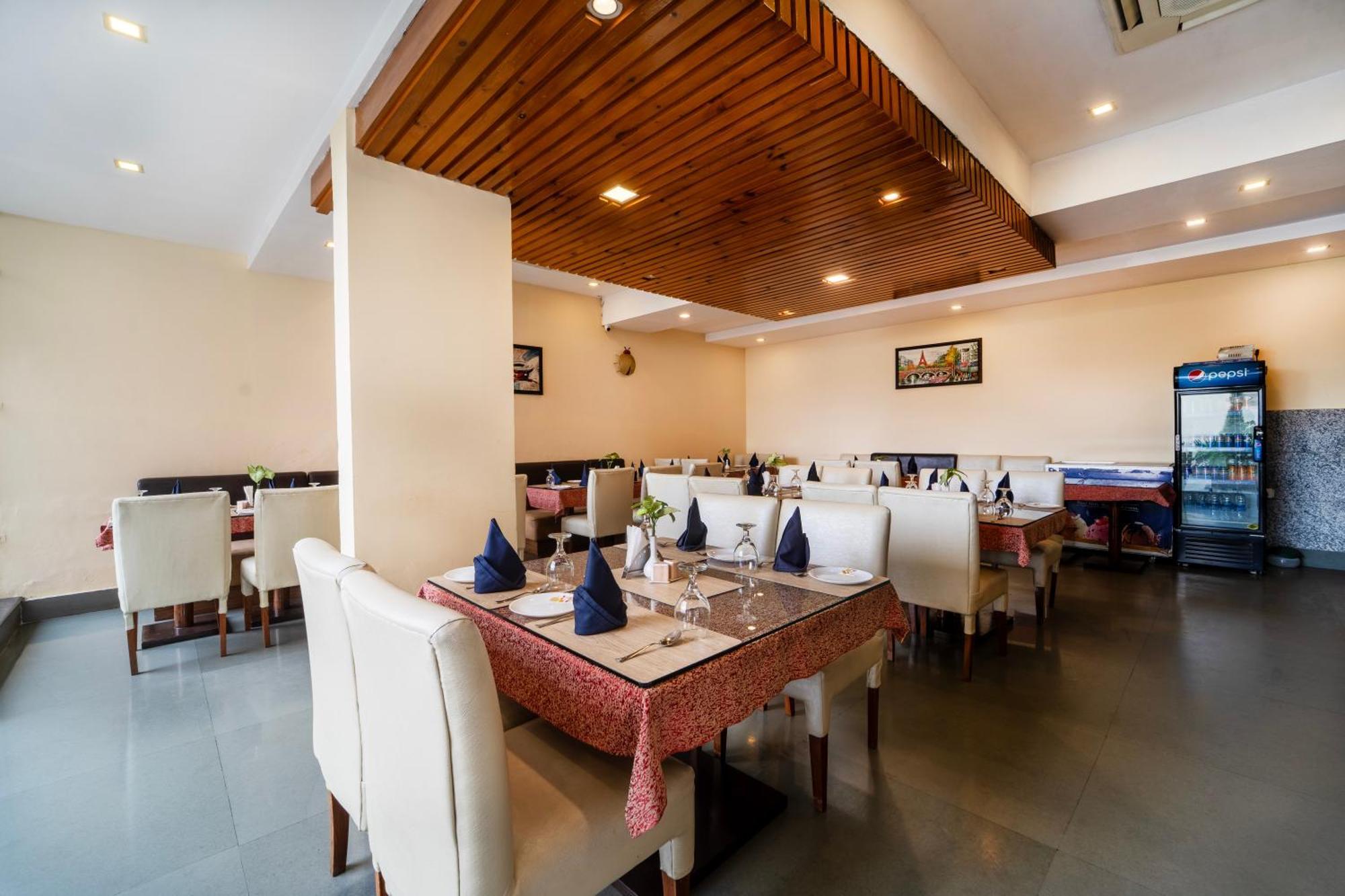 Rama Trident, Katra Hotel Eksteriør billede