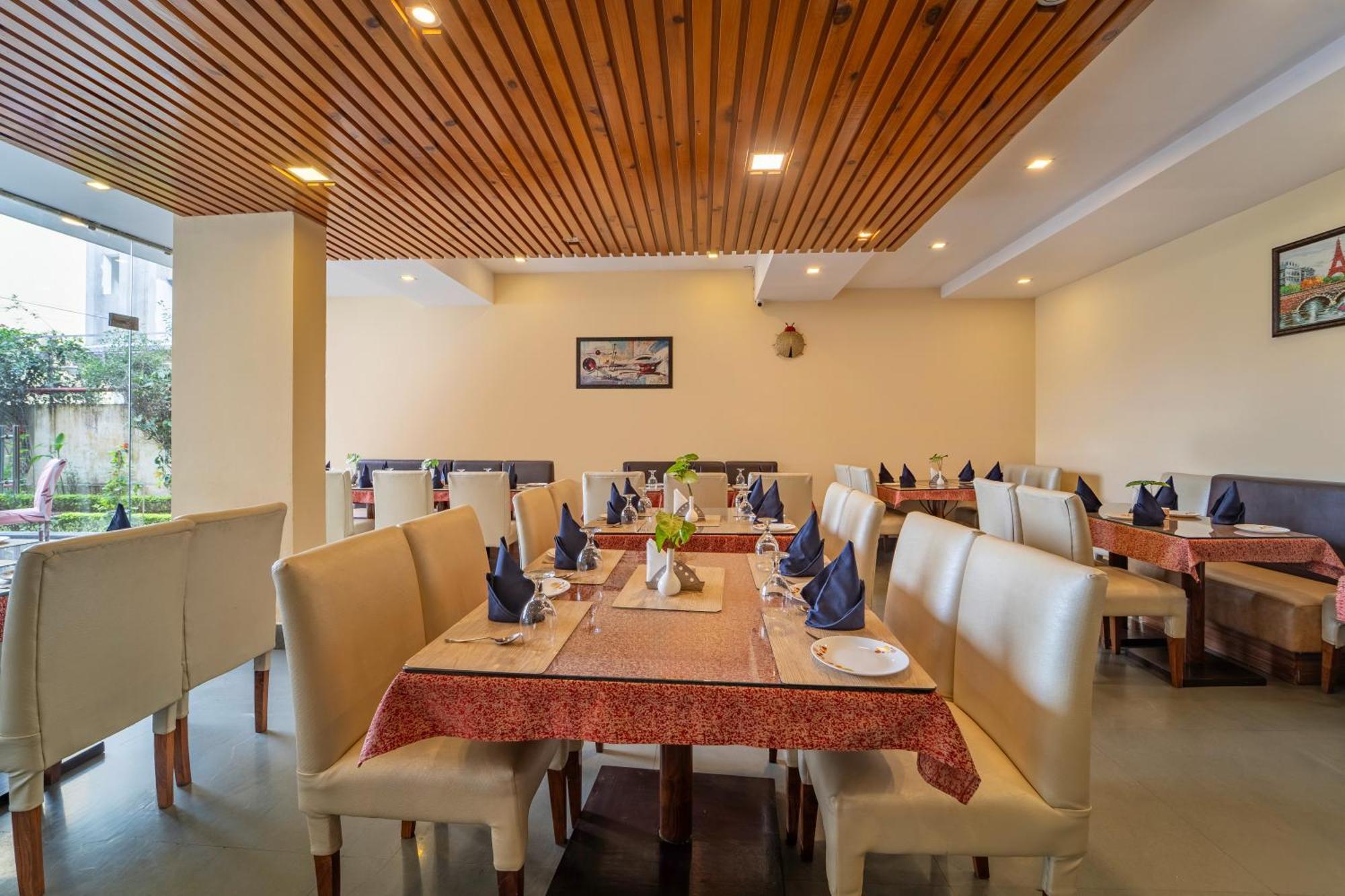 Rama Trident, Katra Hotel Eksteriør billede
