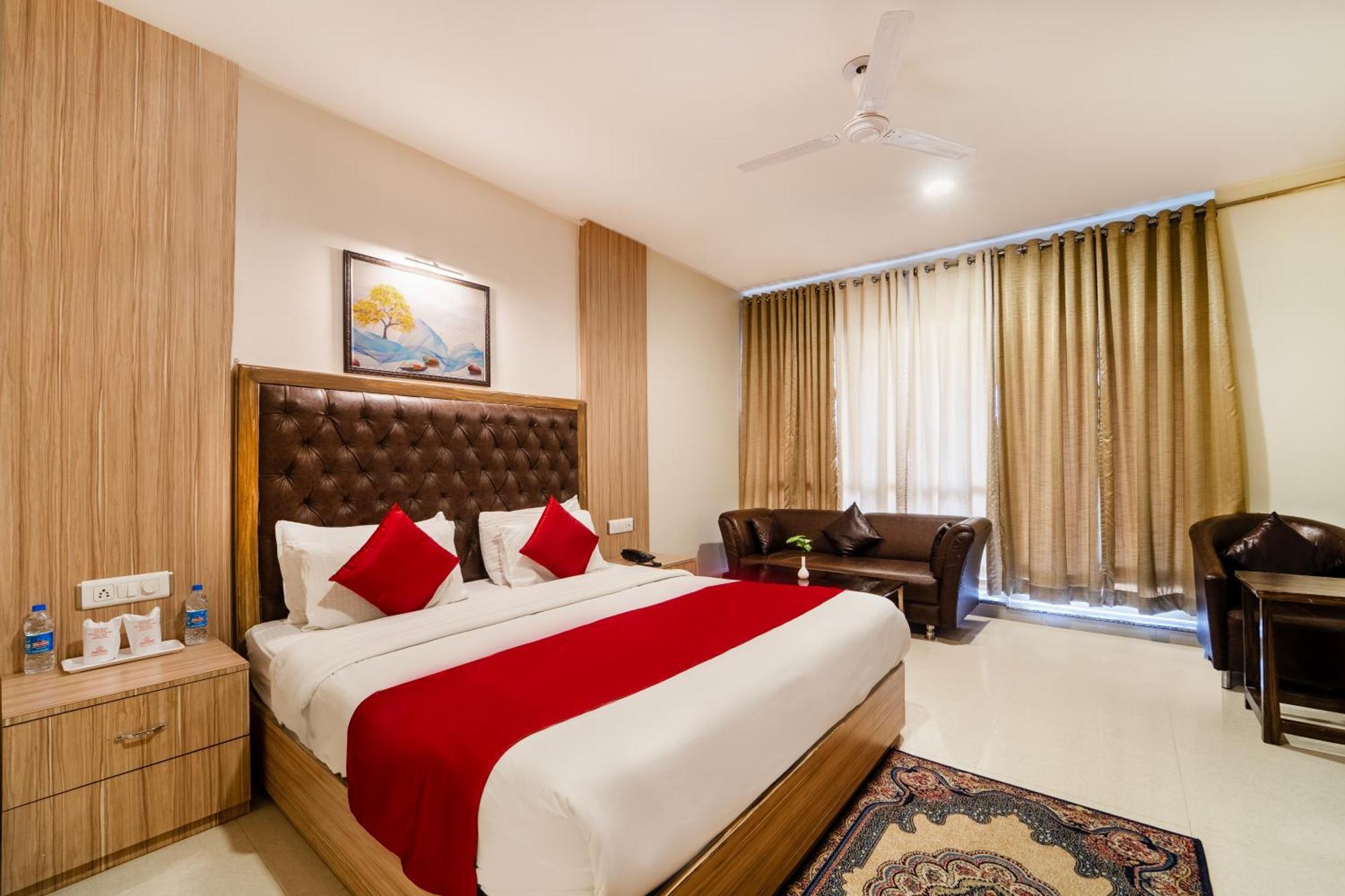 Rama Trident, Katra Hotel Eksteriør billede